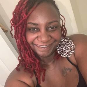 Meet your Posher, Carla